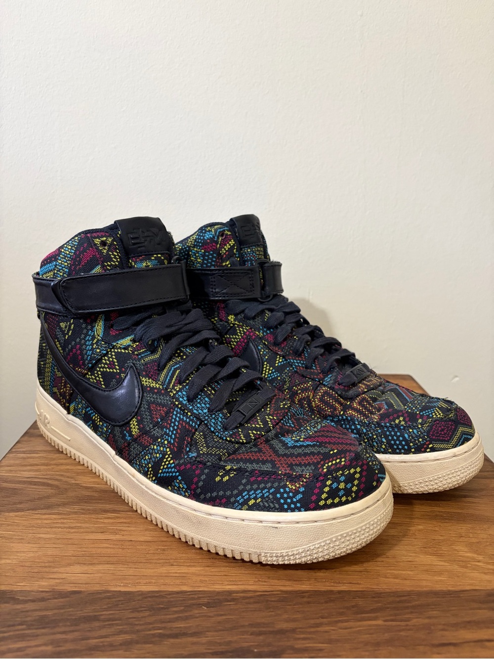 Nike Air Force 1 High Black History Month 2016 Men’s Size 10.5